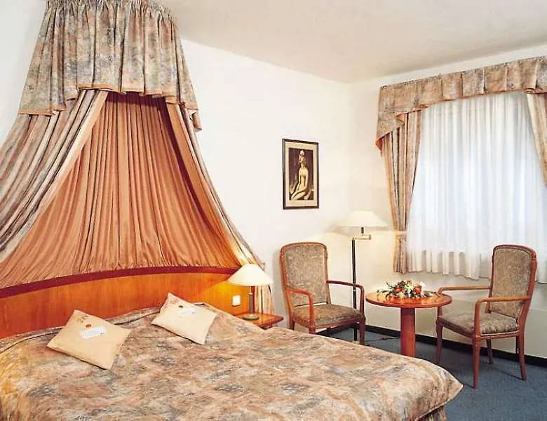 Hotel Selsky Dvur - Bohemian Village Courtyard Prag
